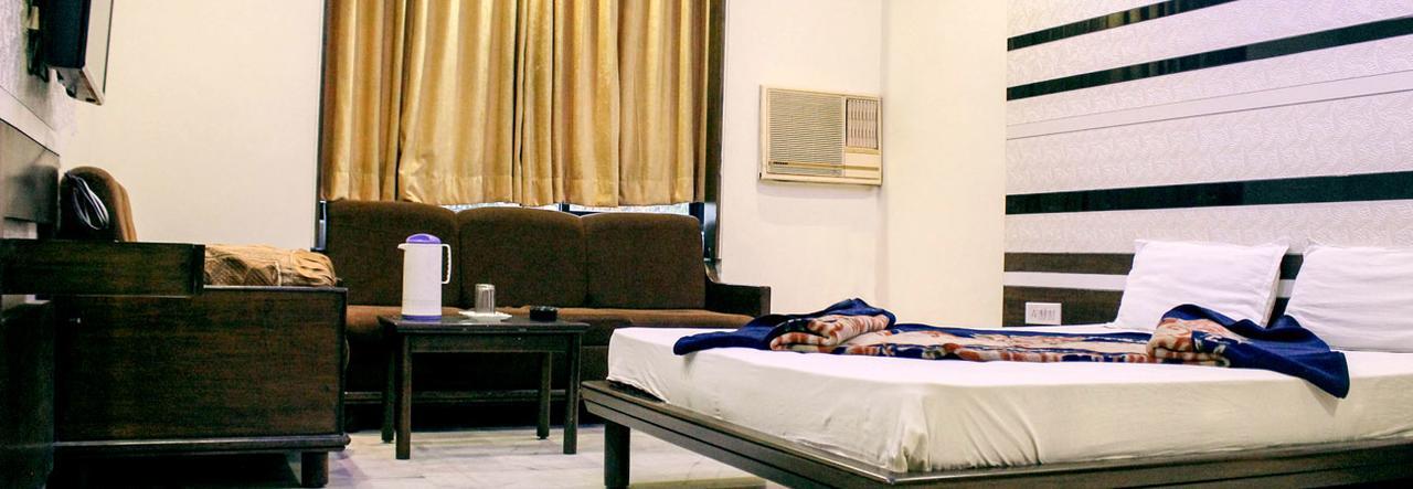 Hotel Ambaji International Ranpur Kültér fotó